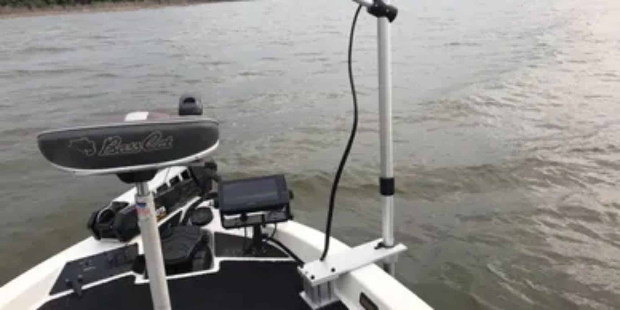 Crestliner Boat - Baseplate Pedestal Mount Interior Deck