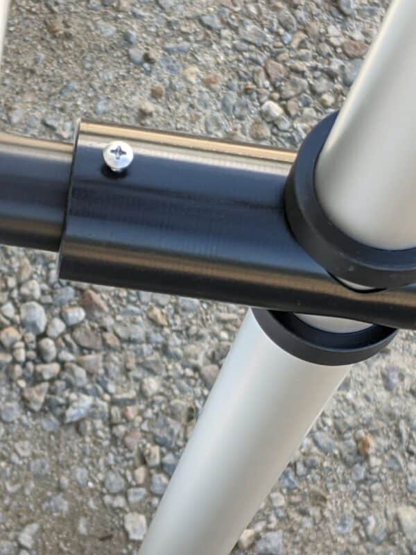 Pontoon Rail mounted downrod stabilizer