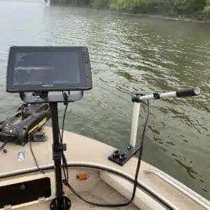 Tracker Boat, Subplate Mount